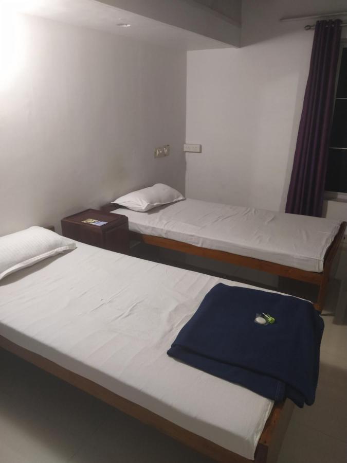 Paradise Inn Guest House Alappuzha Luaran gambar