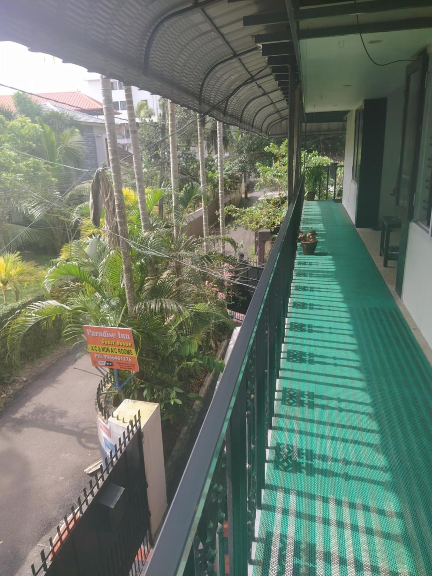 Paradise Inn Guest House Alappuzha Luaran gambar